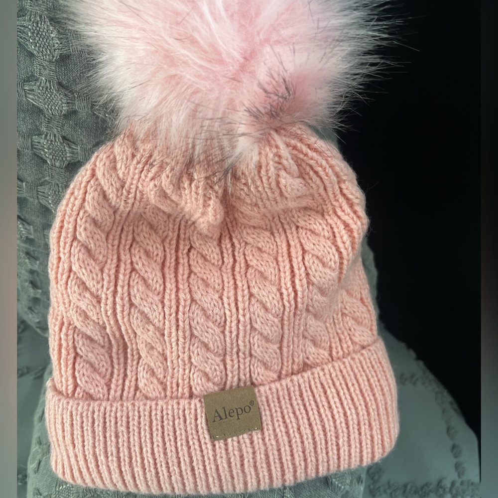 Pink Beanie Hat - NEW WITHOUT TAGS/Never worn